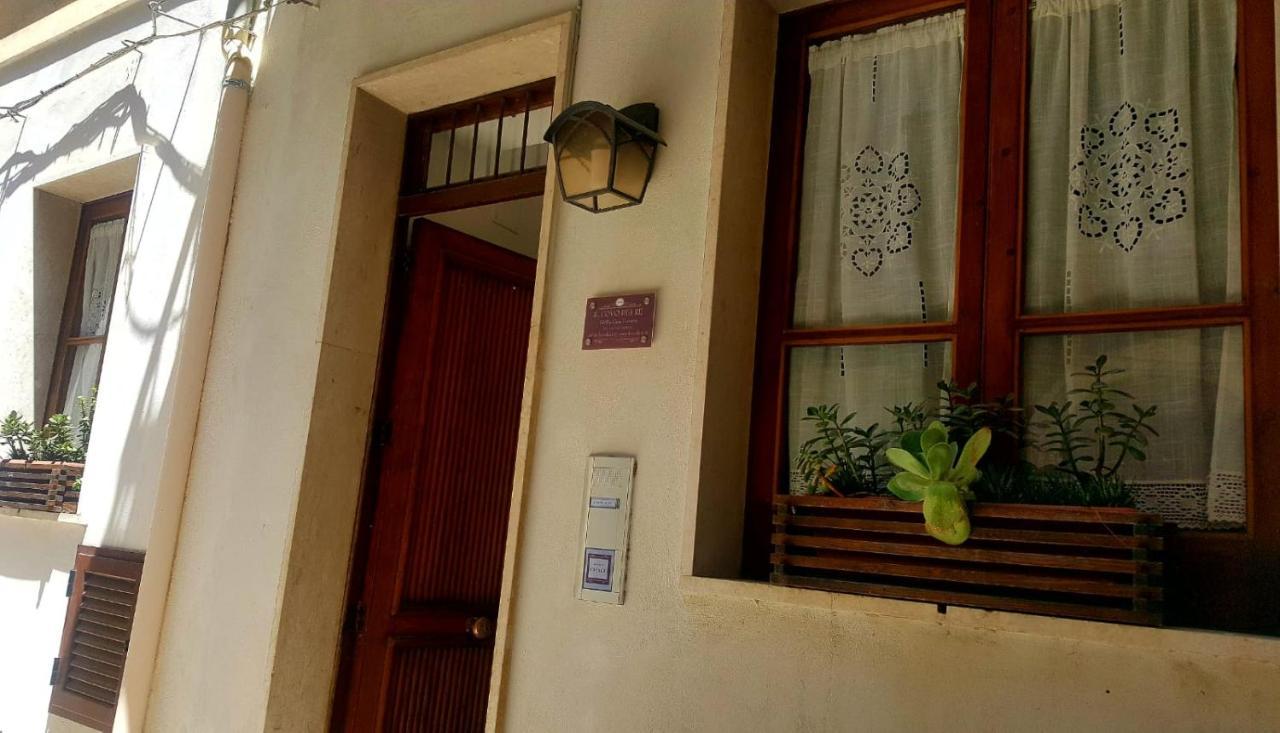 Il Covo Dei Re Bed and Breakfast Fiumedinisi Eksteriør billede